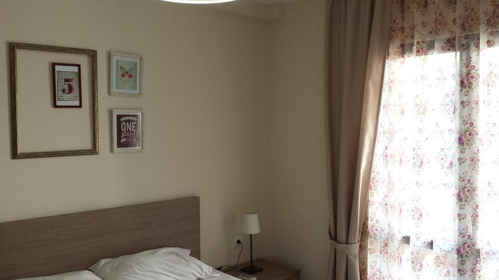 בודווה Apartments Fortunella חדר תמונה