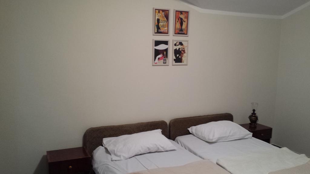בודווה Apartments Fortunella חדר תמונה